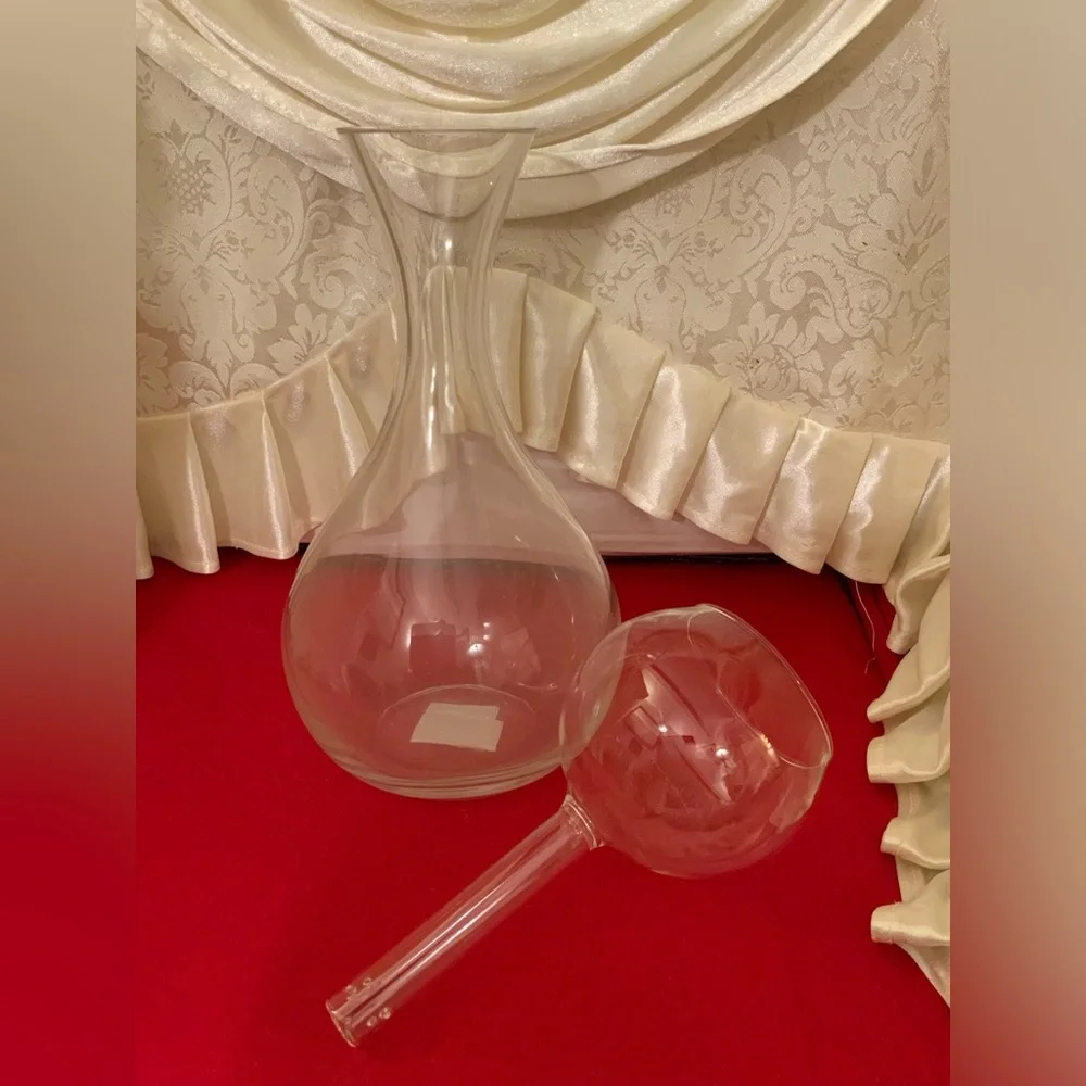 WINE DECANTER BY KIRKLANDS